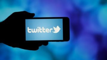 Twitter cumplió 15 años y se filtró una novedad muy esperada: el botón de deshacer tuits