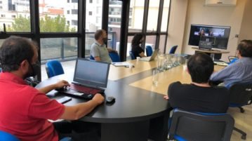 Coordina la Cámara Pyme e incursiona en la política, con ideas claras pese a su juventud
