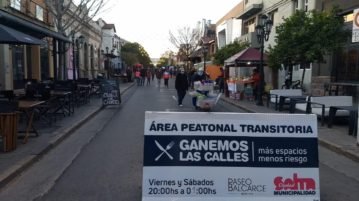 Turistas apoyan el pedido de gastronómicos y quieren que se extienda el horario de comercios abiertos