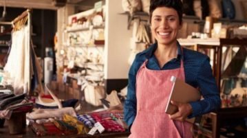 Lanzan un programa de inserción laboral de jóvenes en pymes